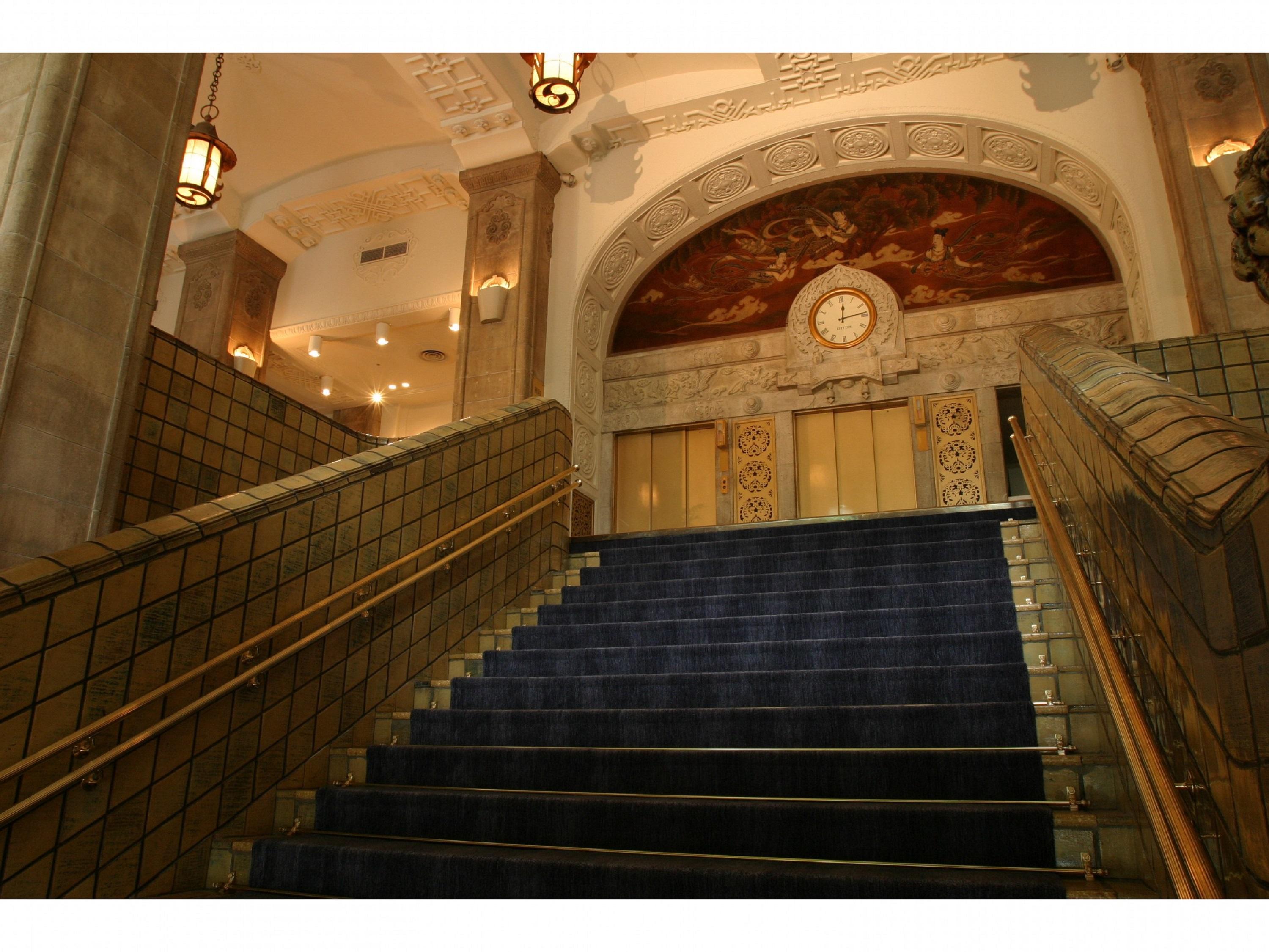Hotel New Grand Yokohama  Exterior foto Interior of the station